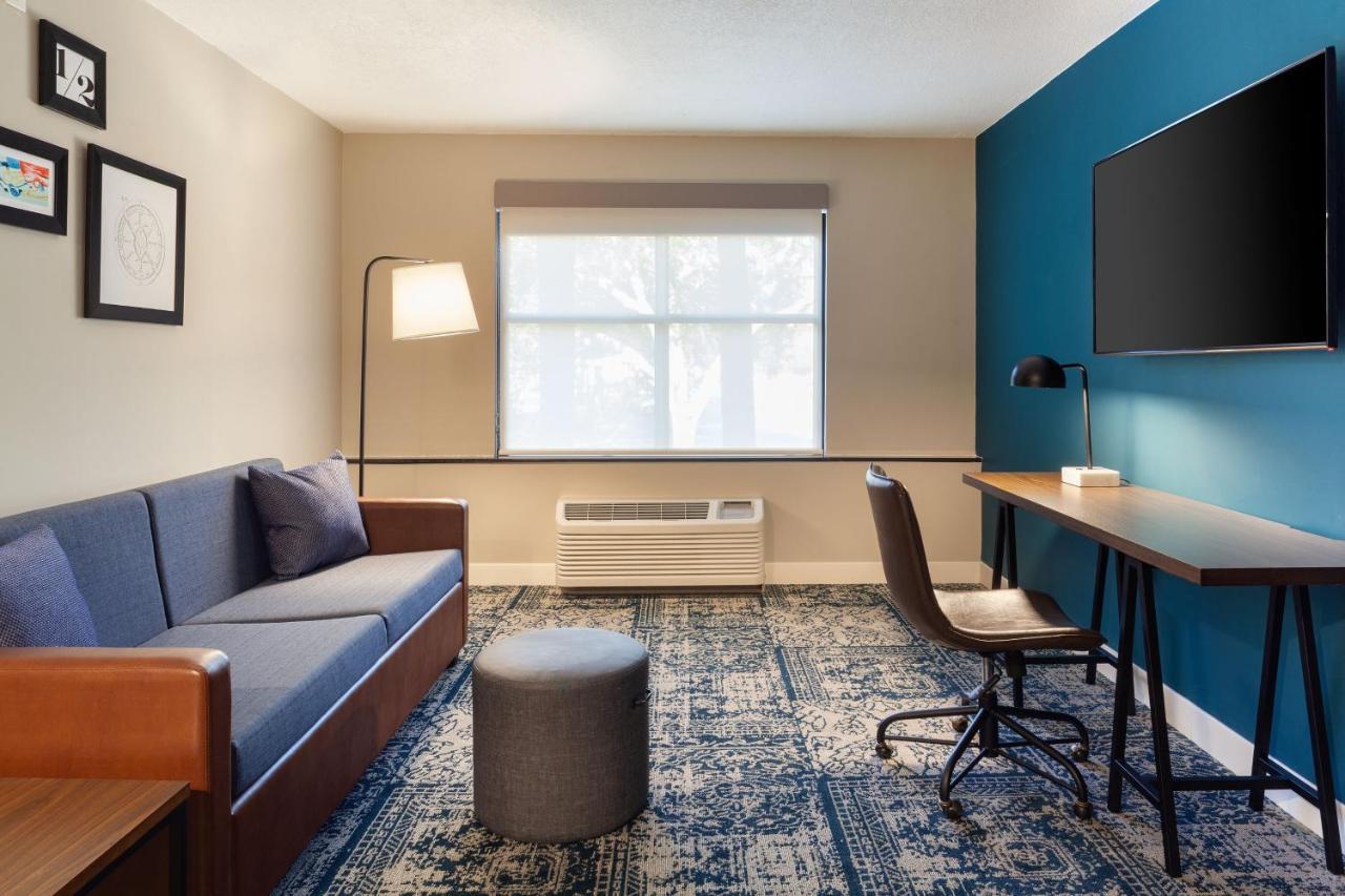 Four Points By Sheraton Orlando Convention Center Williamsburg Esterno foto